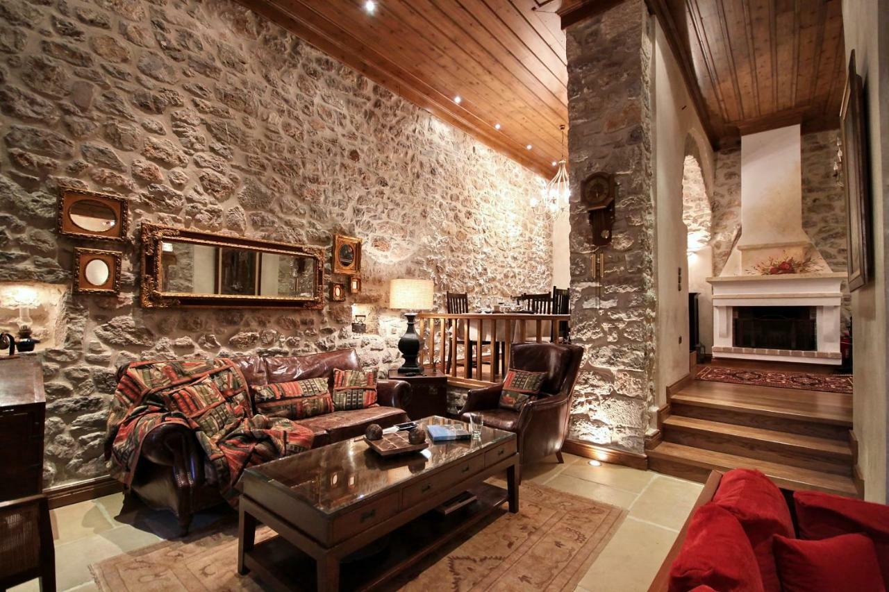 Lousiou Nymfes Bed & Breakfast Gortynia Exterior photo